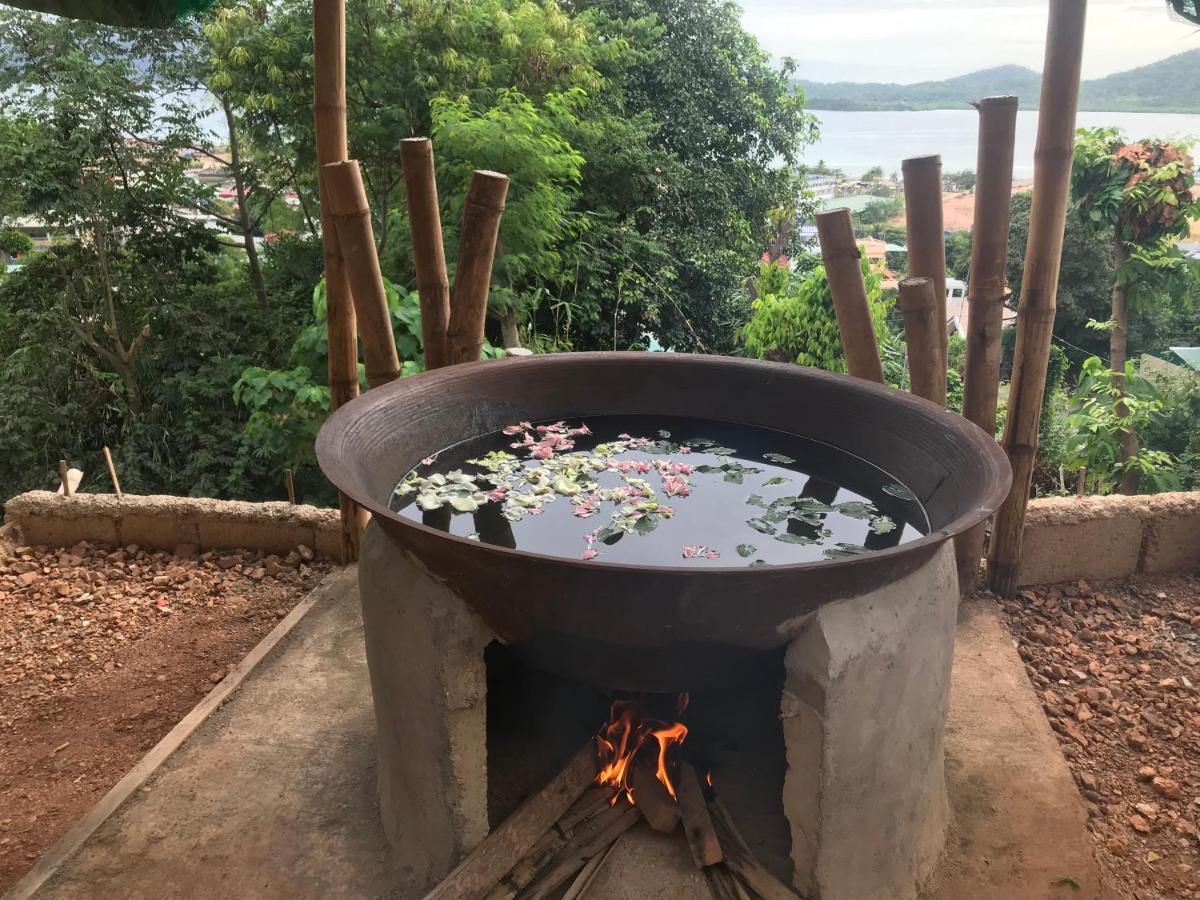 Bayview Coron Kawa Resort Екстериор снимка